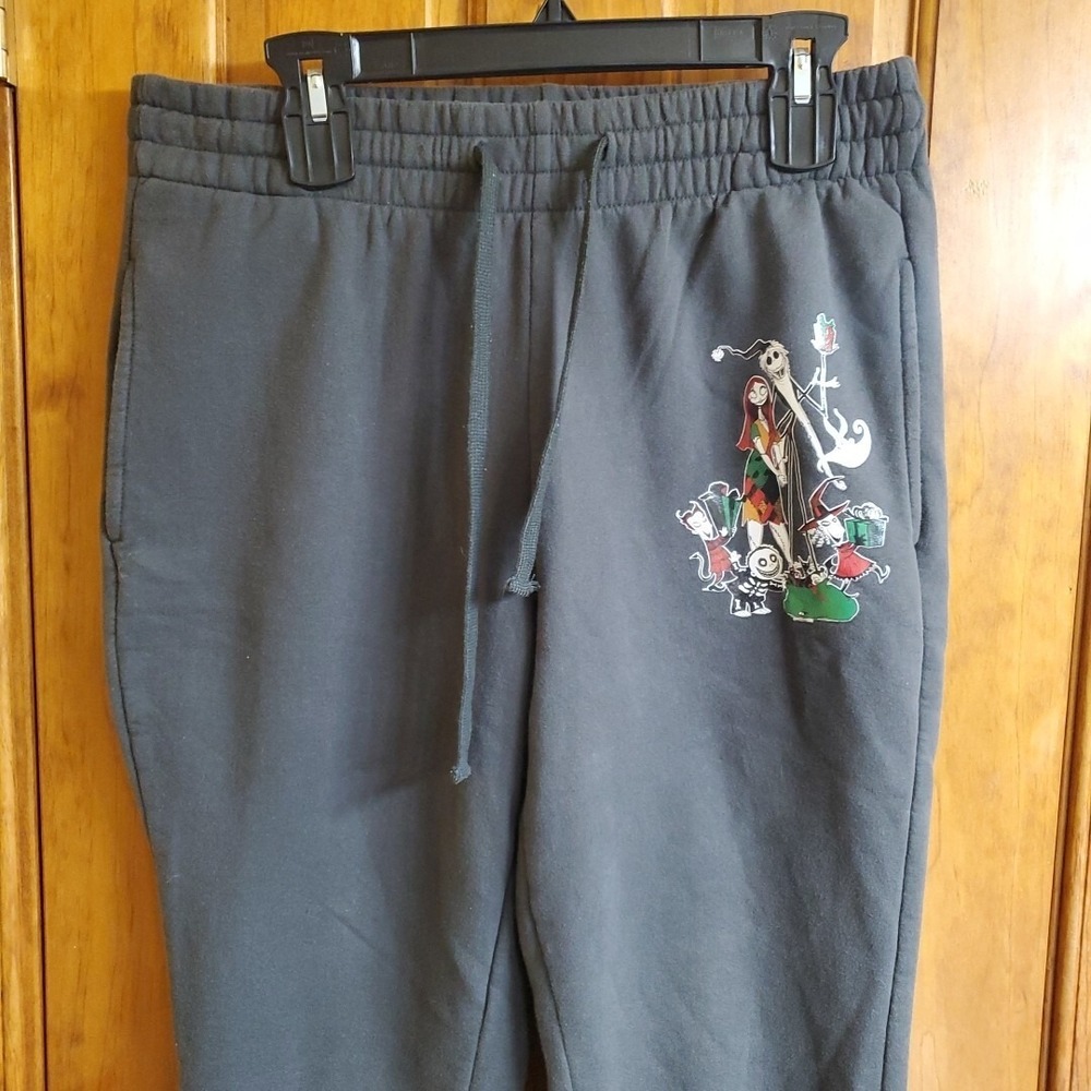 Disney Nightmare Before Christmas Medium 32X28 Jogger Pants, Sizes M